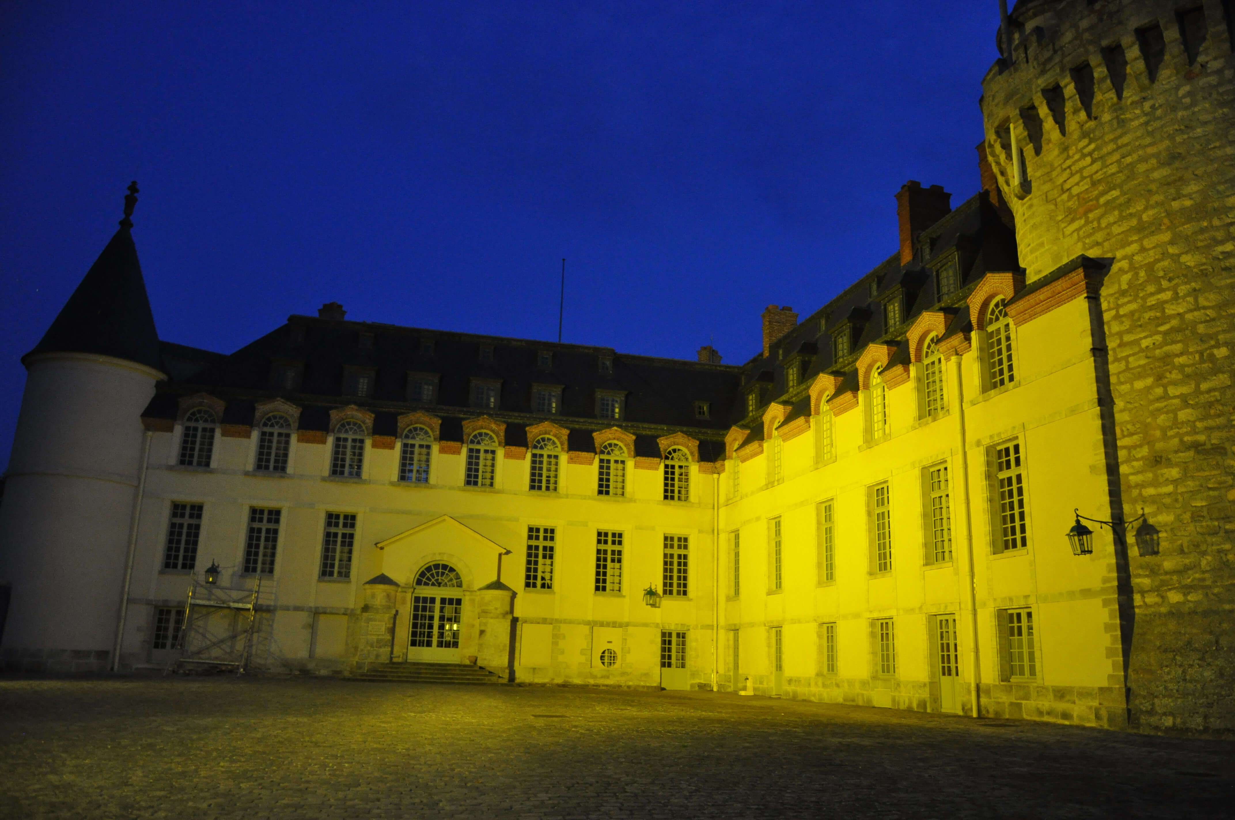 TDF illumination du château-2019avril19-4